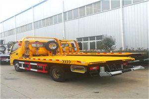 中宁附近拖车救援搭电